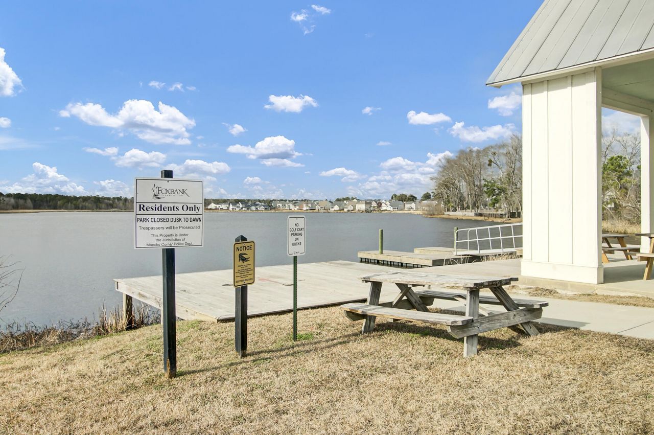 161 Yorkshire Drive Photo 46