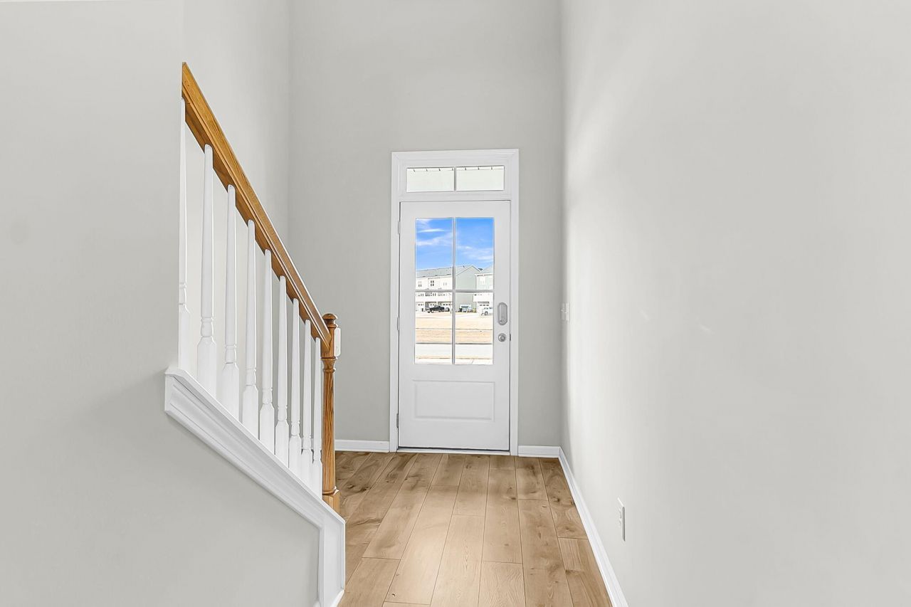 161 Yorkshire Drive Photo 6