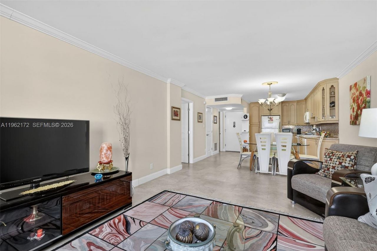 1849 S Ocean Dr , Unit 905, Hallandale Beach, FL 33009 Photo