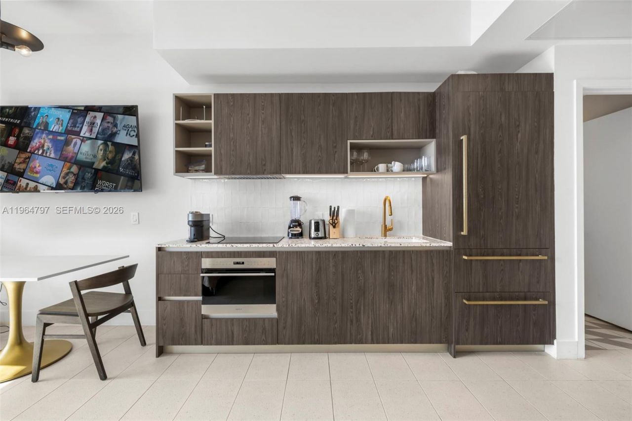 159 NE 6th St , Unit 4910, Miami, FL 33132 Photo