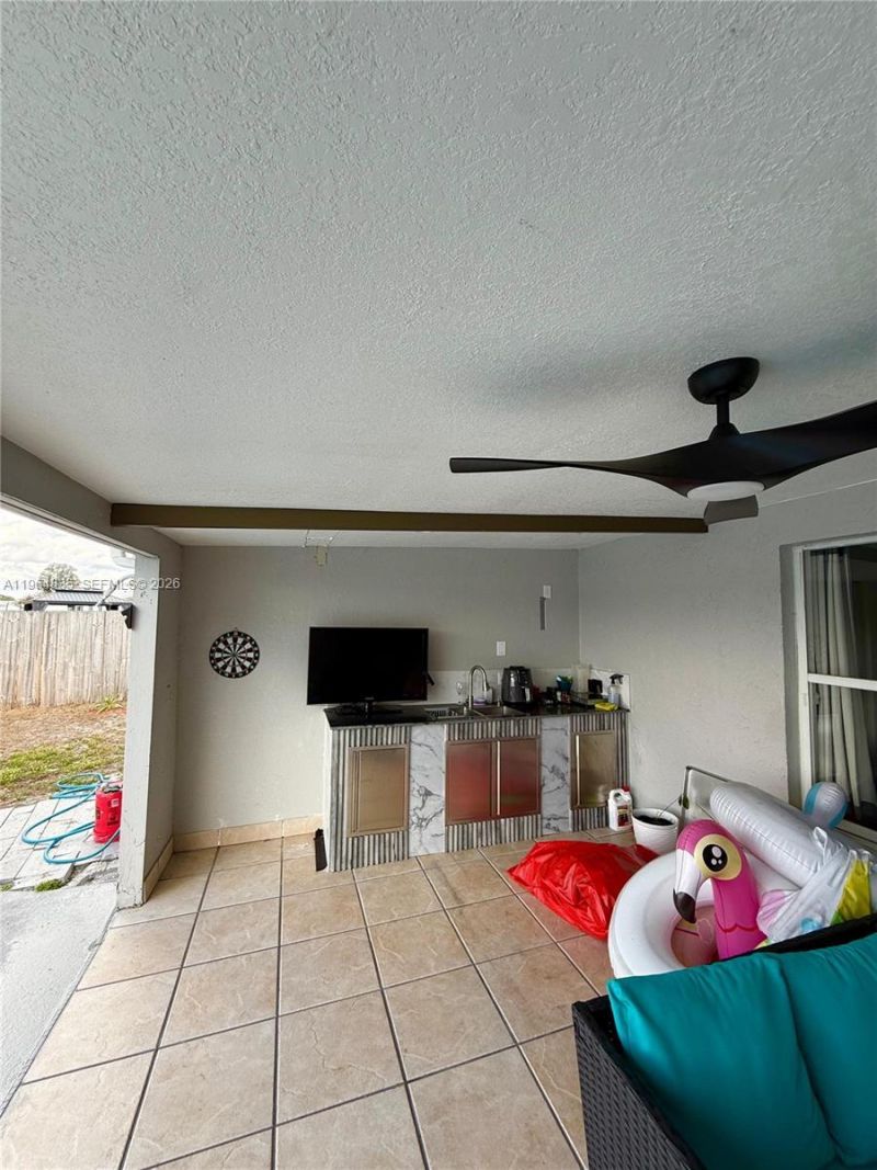 2068 SE Triumph Rd, Port Saint Lucie, FL 34952 Photo
