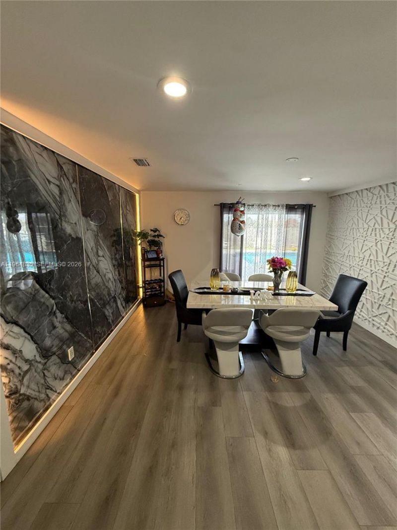 2068 SE Triumph Rd, Port Saint Lucie, FL 34952 Photo