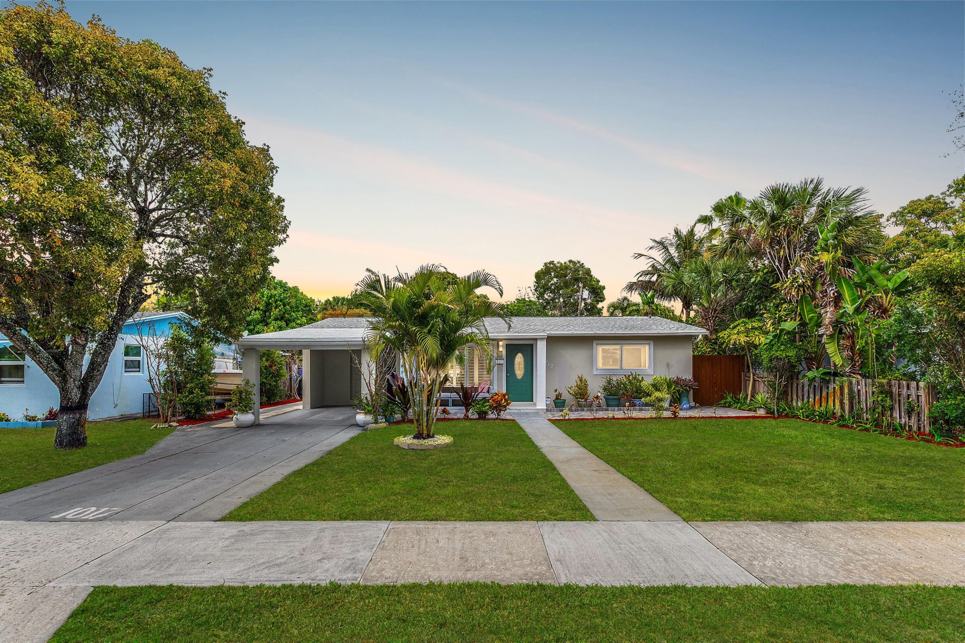 1017 Hansen Street, West Palm Beach, FL 33405 Photo