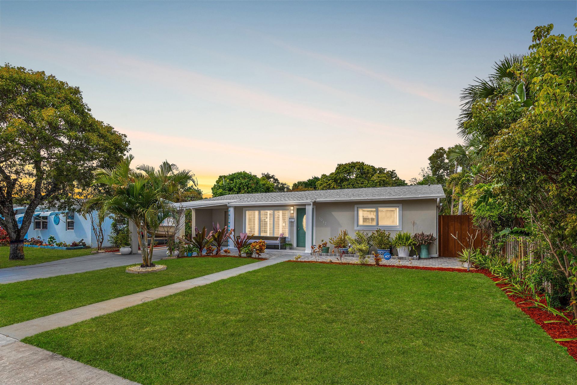 1017 Hansen Street, West Palm Beach, FL 33405 Photo