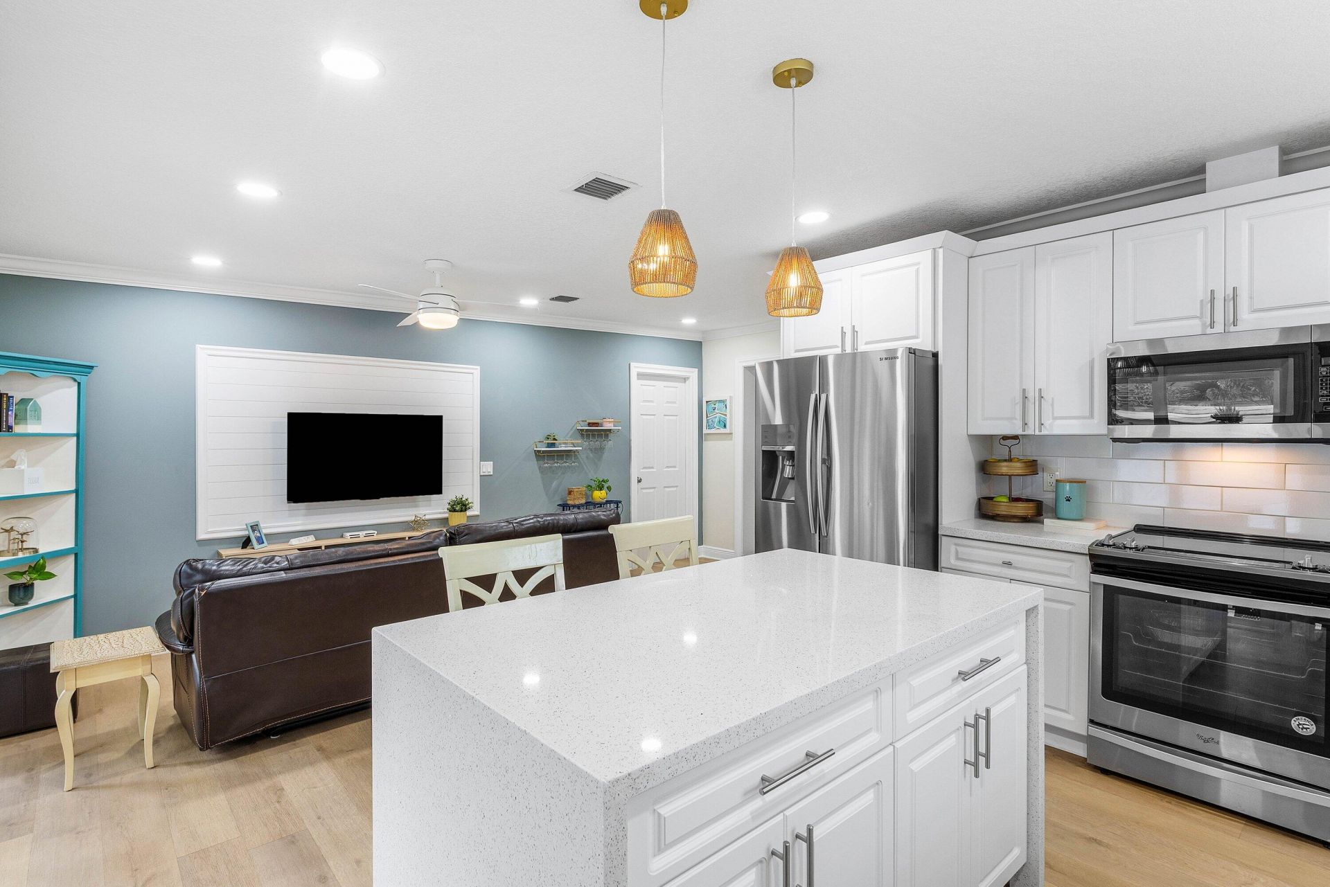 1017 Hansen Street, West Palm Beach, FL 33405 Photo