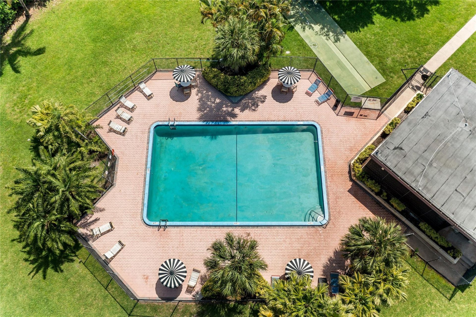 9355 SW 8th Street, Unit 110, Boca Raton, FL 33428 Photo