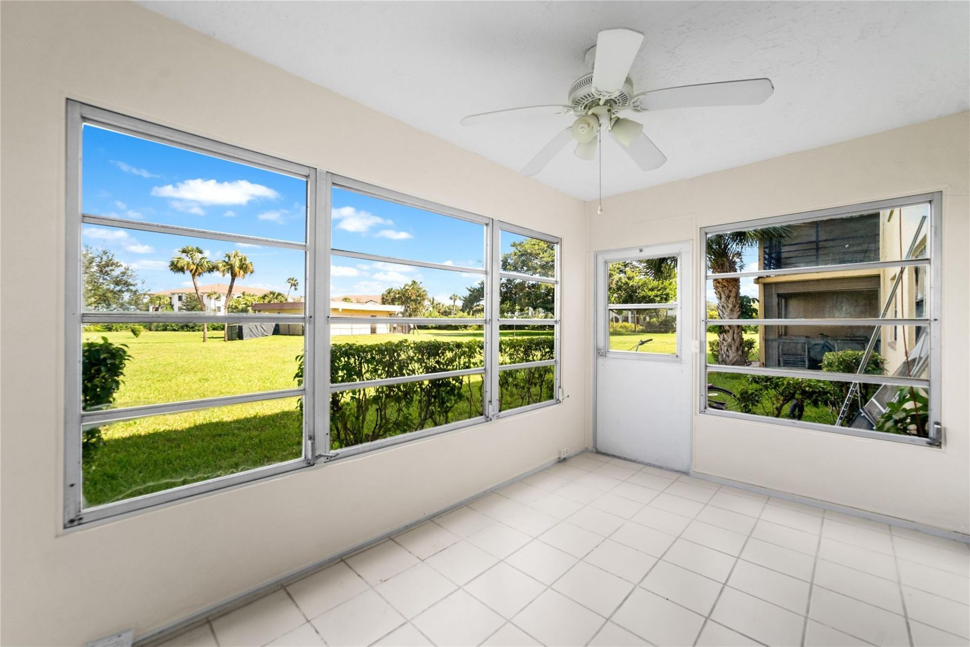 9355 SW 8th Street, Unit 110, Boca Raton, FL 33428 Photo