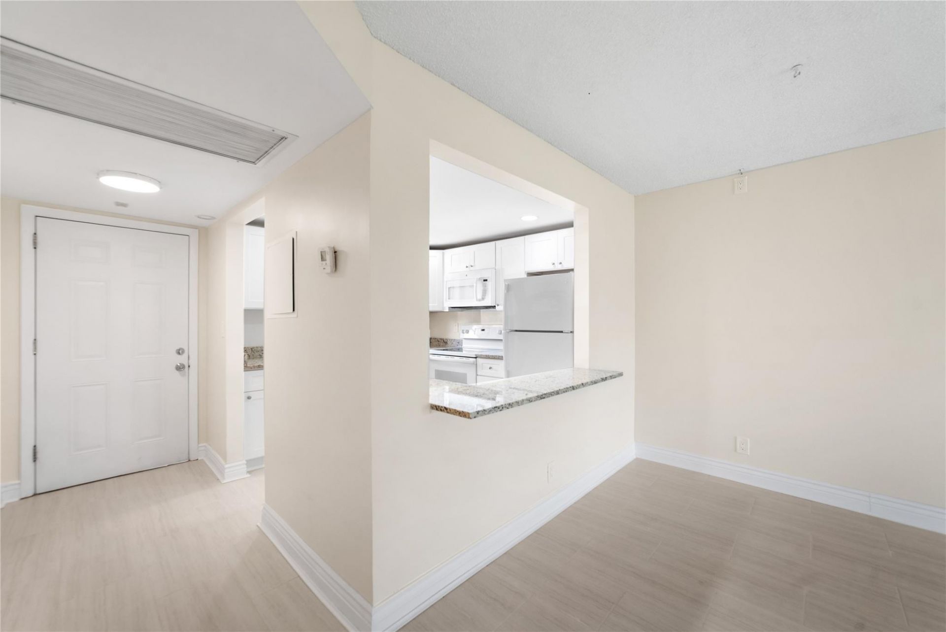 9355 SW 8th Street, Unit 110, Boca Raton, FL 33428 Photo