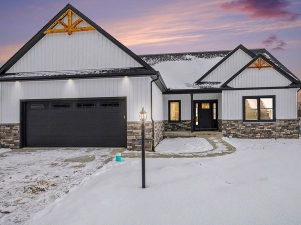 2546 Timberstone Drive, Bristol, IN 46507