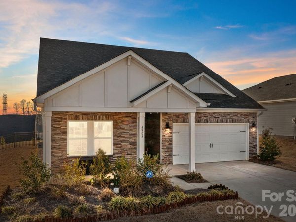 4308 Duplin Drive, Charlotte, NC 28214