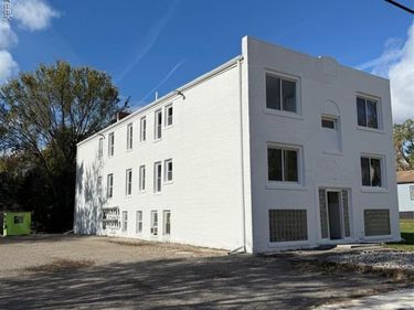 98 S Edith Street, Pontiac, MI 48342