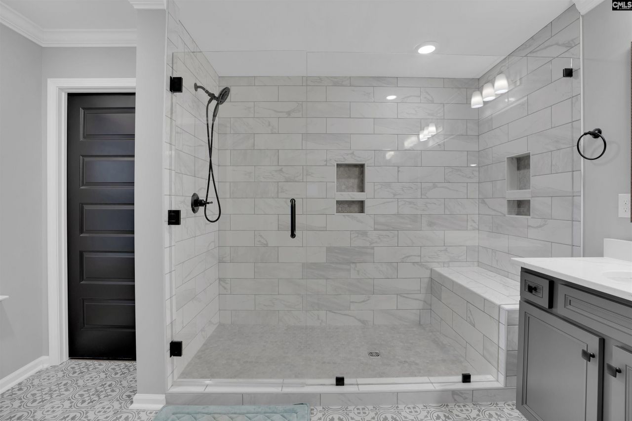 673 Bellflower Lane  Photo 29