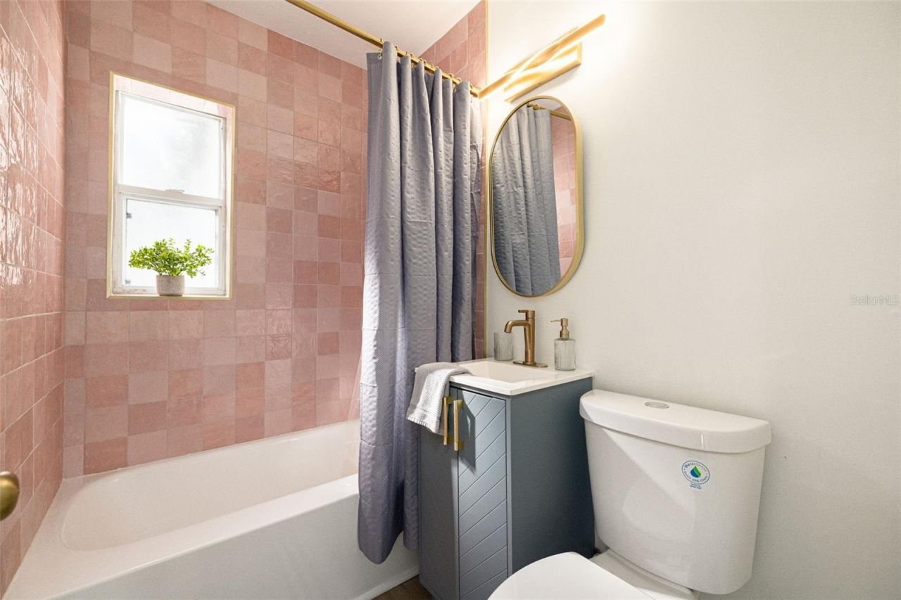 8062 28th Avenue N, Saint Petersburg, FL 33710 Photo