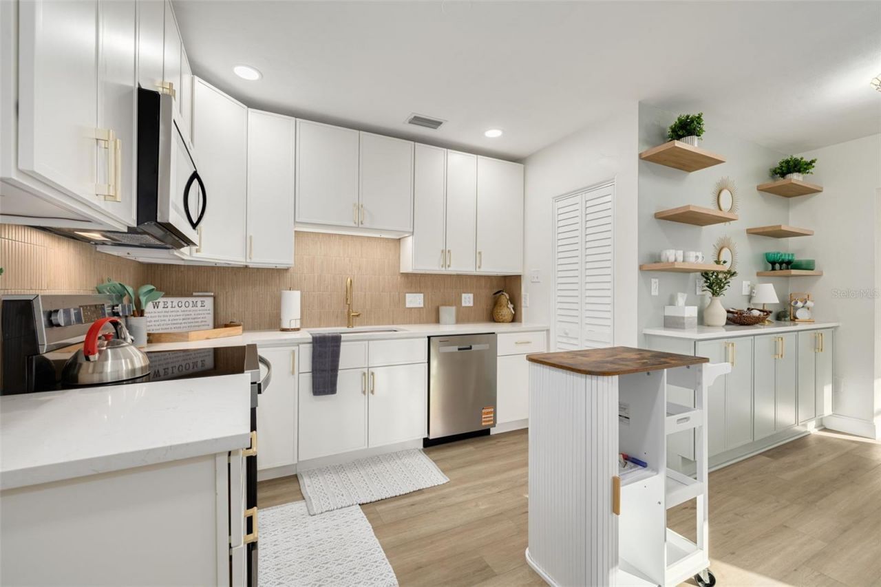 8062 28th Avenue N, Saint Petersburg, FL 33710 Photo