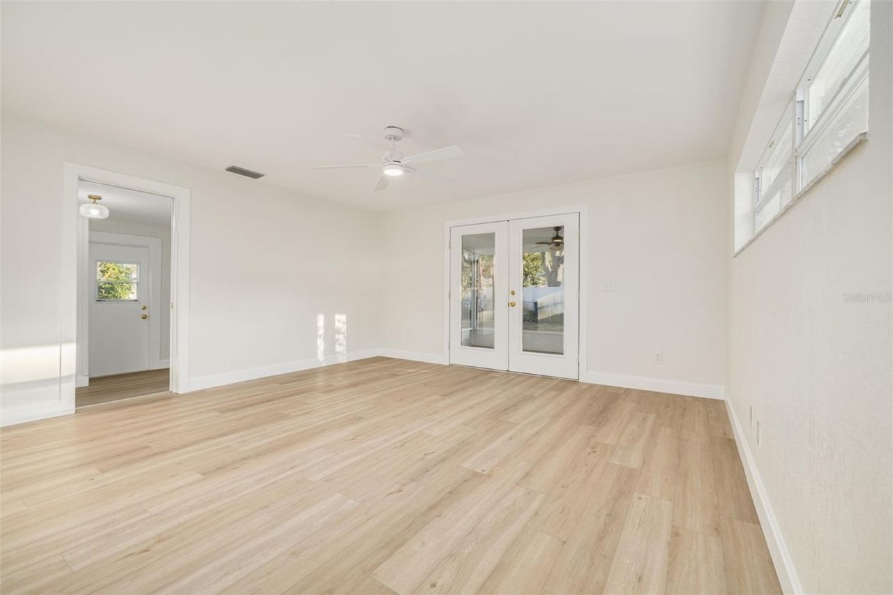 8062 28th Avenue N, Saint Petersburg, FL 33710 Photo