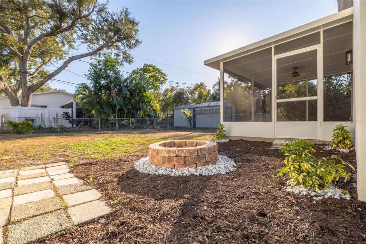 8062 28th Avenue N, Saint Petersburg, FL 33710 Photo