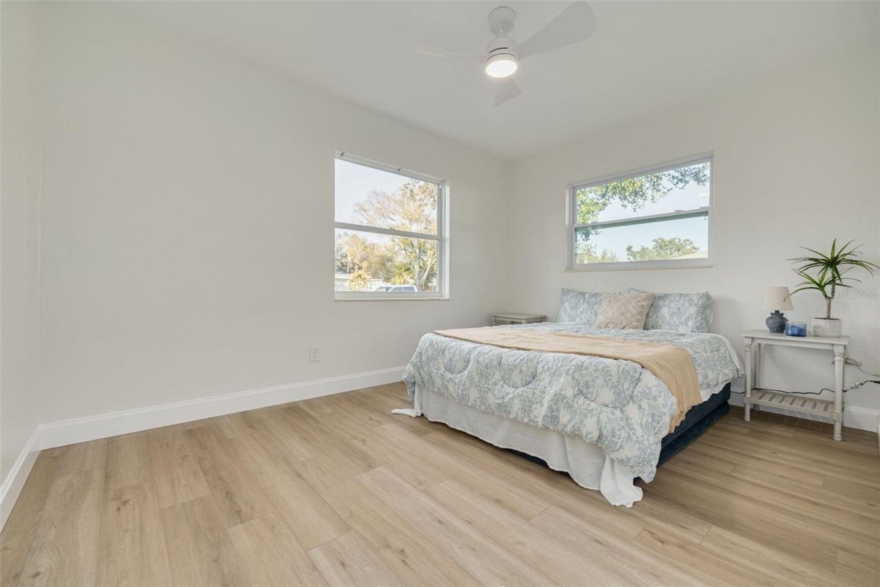 8062 28th Avenue N, Saint Petersburg, FL 33710 Photo