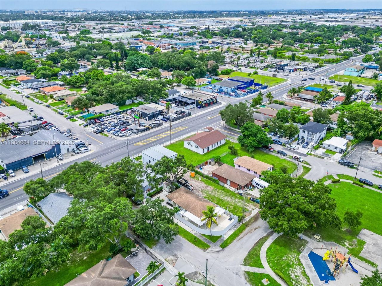 3175 NW 43rd St, Miami, FL 33142 Photo