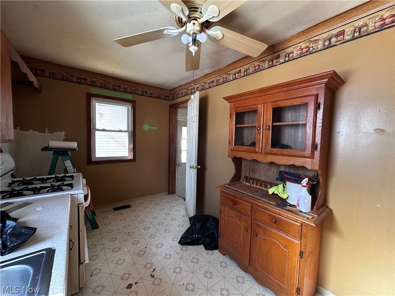 1032 Race Street, Zanesville, OH 43701 Photo 12