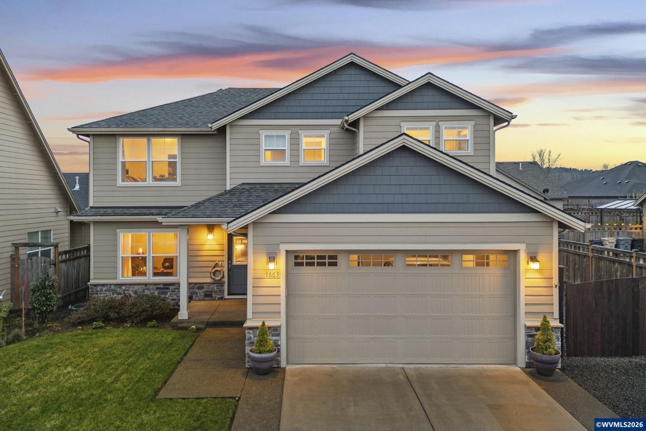 1663 SE Academy St, Dallas, OR 97338 Main Photo