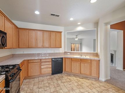 481 S Sand Crane Circle, Sparks, NV 89436 Photo