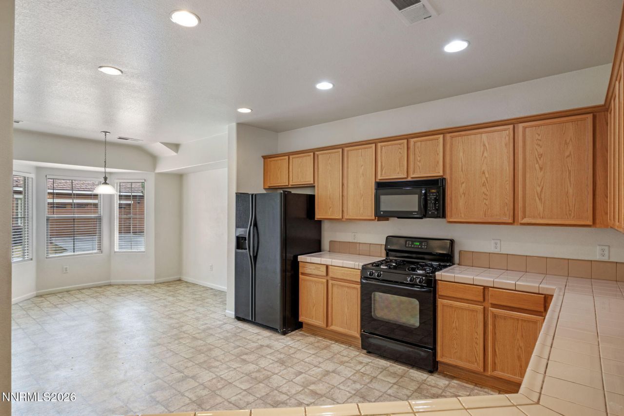 481 S Sand Crane Circle, Sparks, NV 89436 Photo