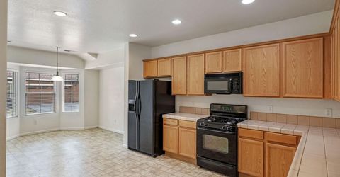 481 S Sand Crane Circle, Sparks, NV 89436 Photo