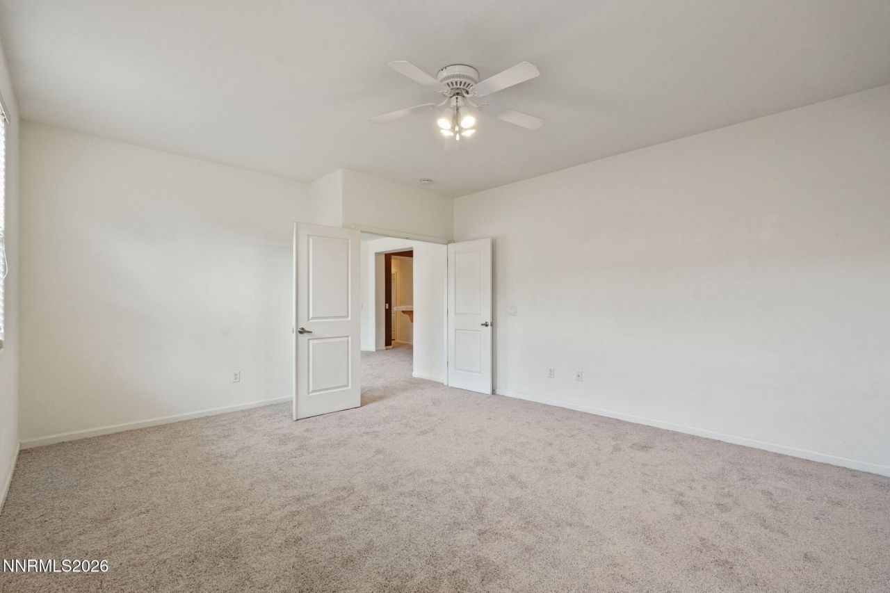 481 S Sand Crane Circle, Sparks, NV 89436 Photo