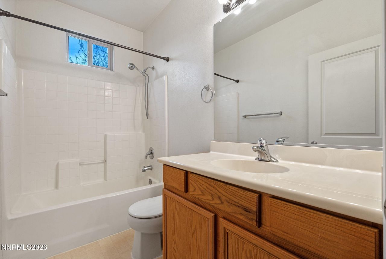 481 S Sand Crane Circle, Sparks, NV 89436 Photo