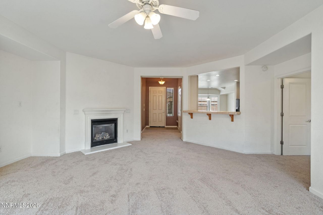 481 S Sand Crane Circle, Sparks, NV 89436 Photo
