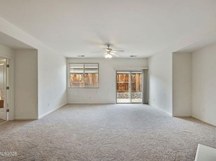 481 S Sand Crane Circle, Sparks, NV 89436 Photo