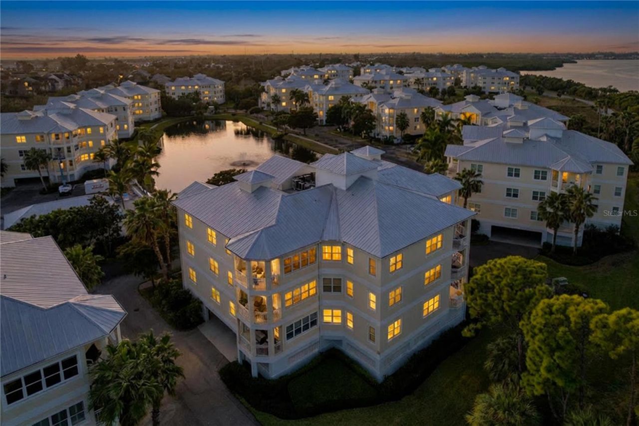 7730 34th Ave W, Unit 303, Bradenton, FL 34209 Photo