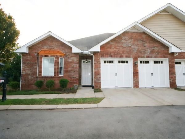 800 Cedarstone Way , Nashville, TN 37214