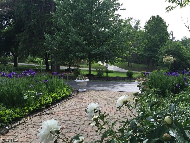 2649 Bates Lane, Willoughby Hills, OH 44094 Photo 42