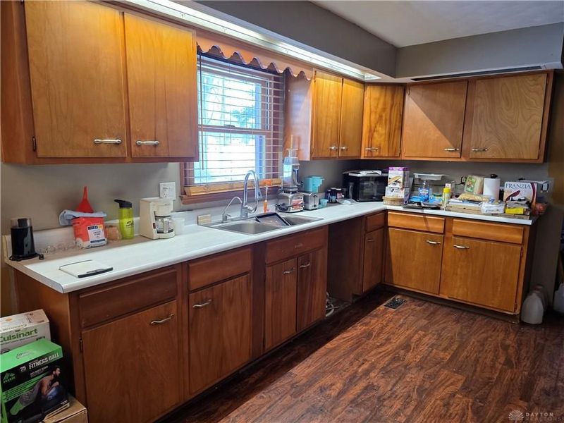 200 Rosser Avenue, Clayton, OH 45315 Photo 8