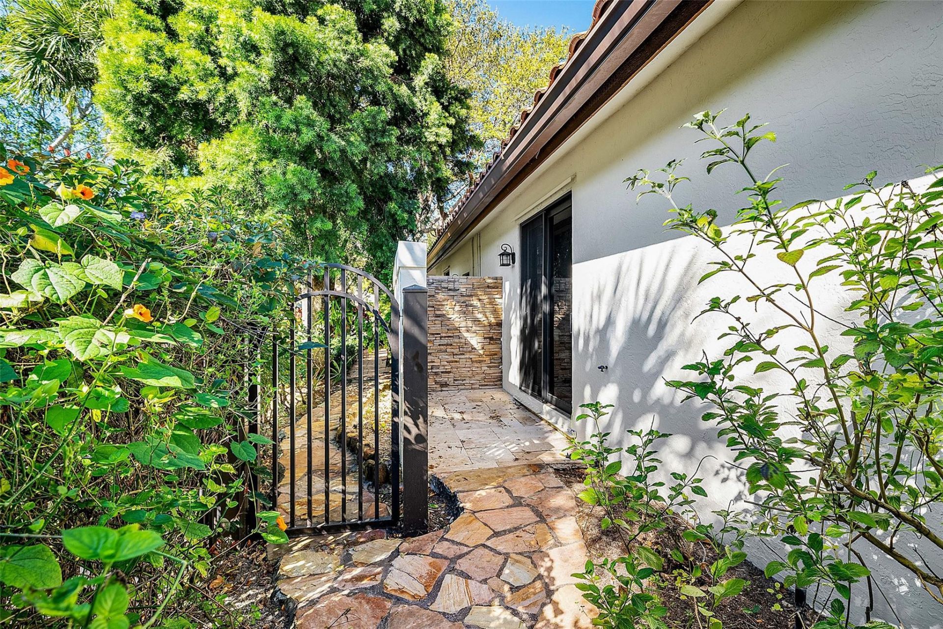 2455 Hampton Bridge, Delray Beach, FL 33445 Photo