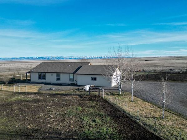 19397 Cloverland Rd., Asotin, WA 99402