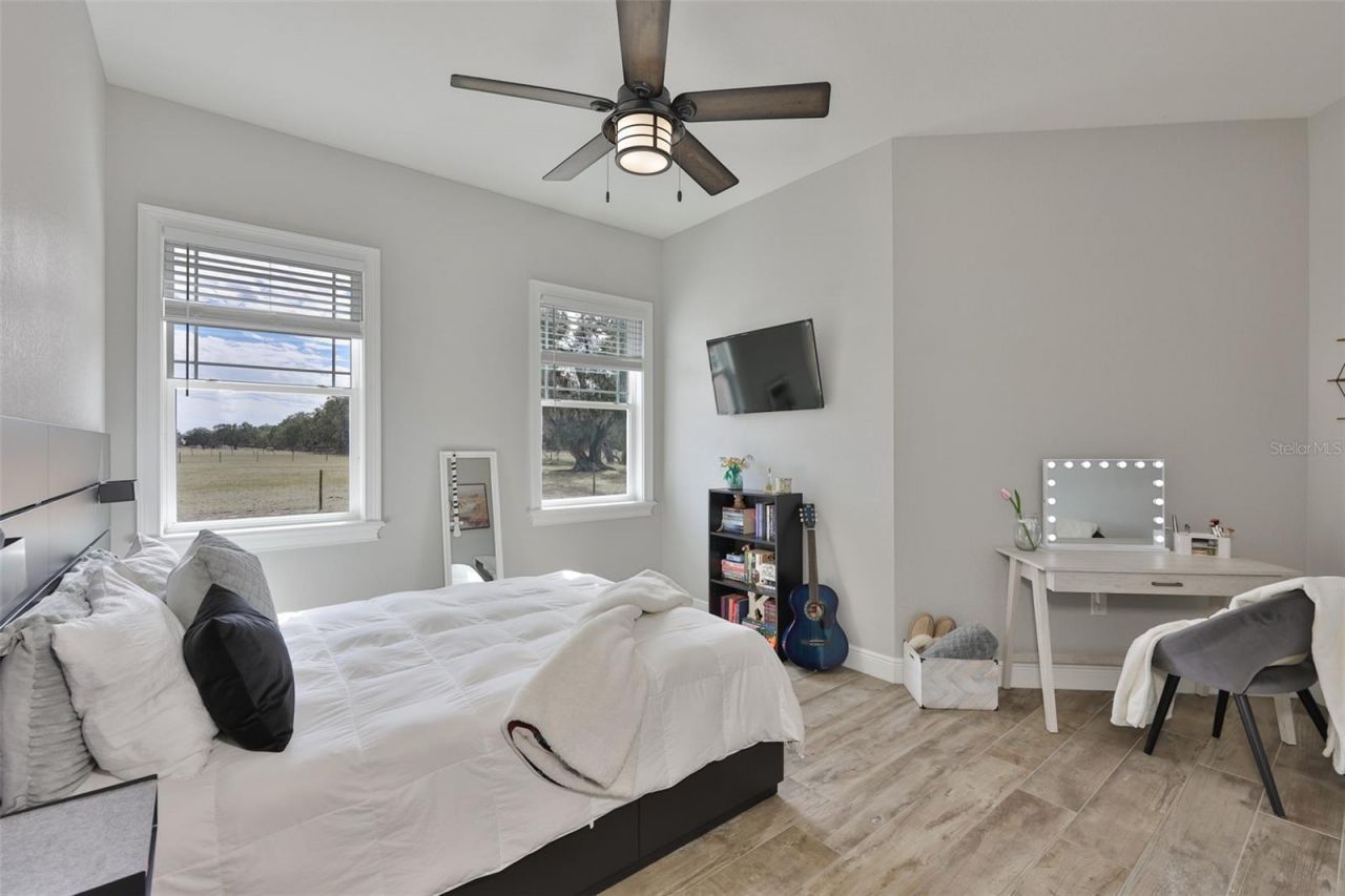 7510 Lithia Pinecrest Road, Lithia, FL 33547 Photo