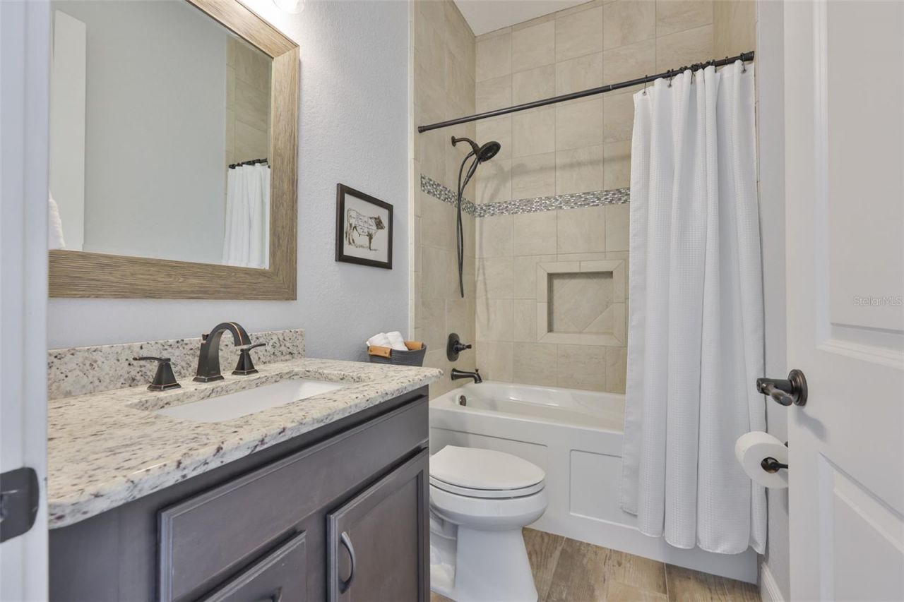 7510 Lithia Pinecrest Road, Lithia, FL 33547 Photo