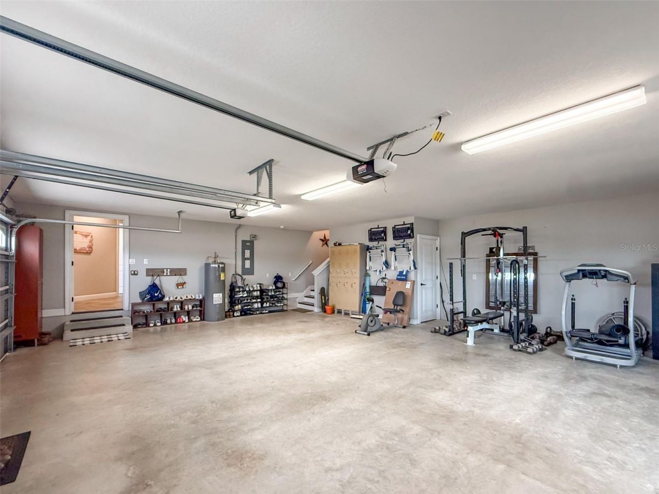 7510 Lithia Pinecrest Road, Lithia, FL 33547 Photo