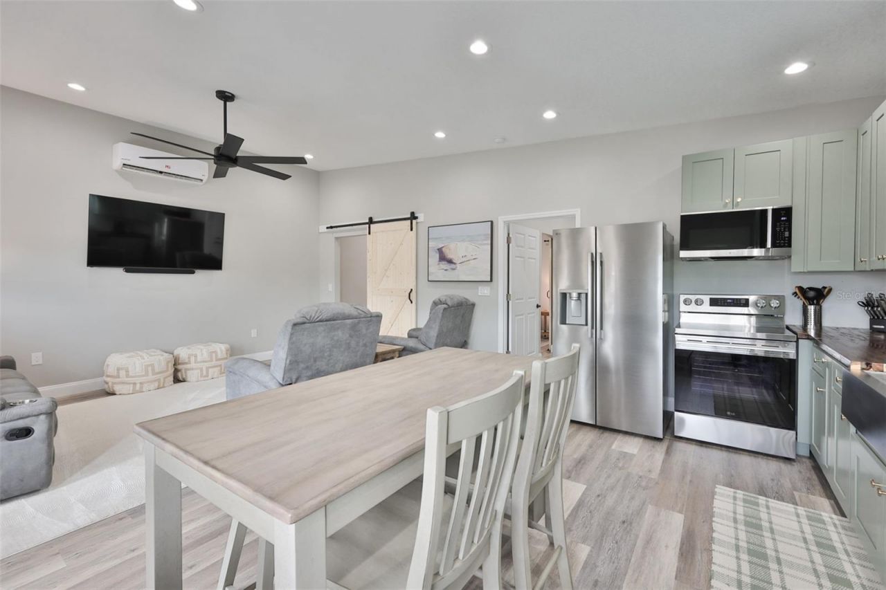 7510 Lithia Pinecrest Road, Lithia, FL 33547 Photo