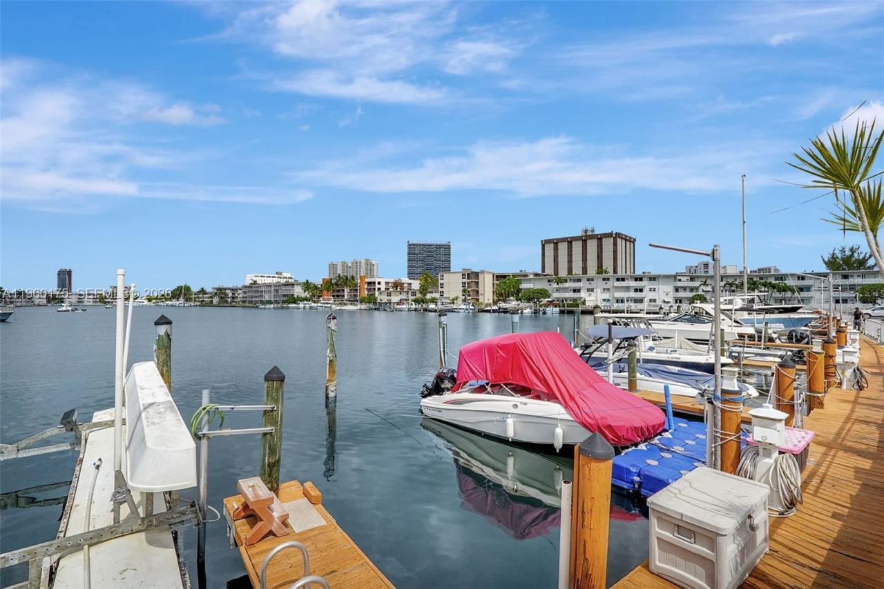 100 Golden Isles Dr, Unit 406, Hallandale Beach, FL 33009 Photo