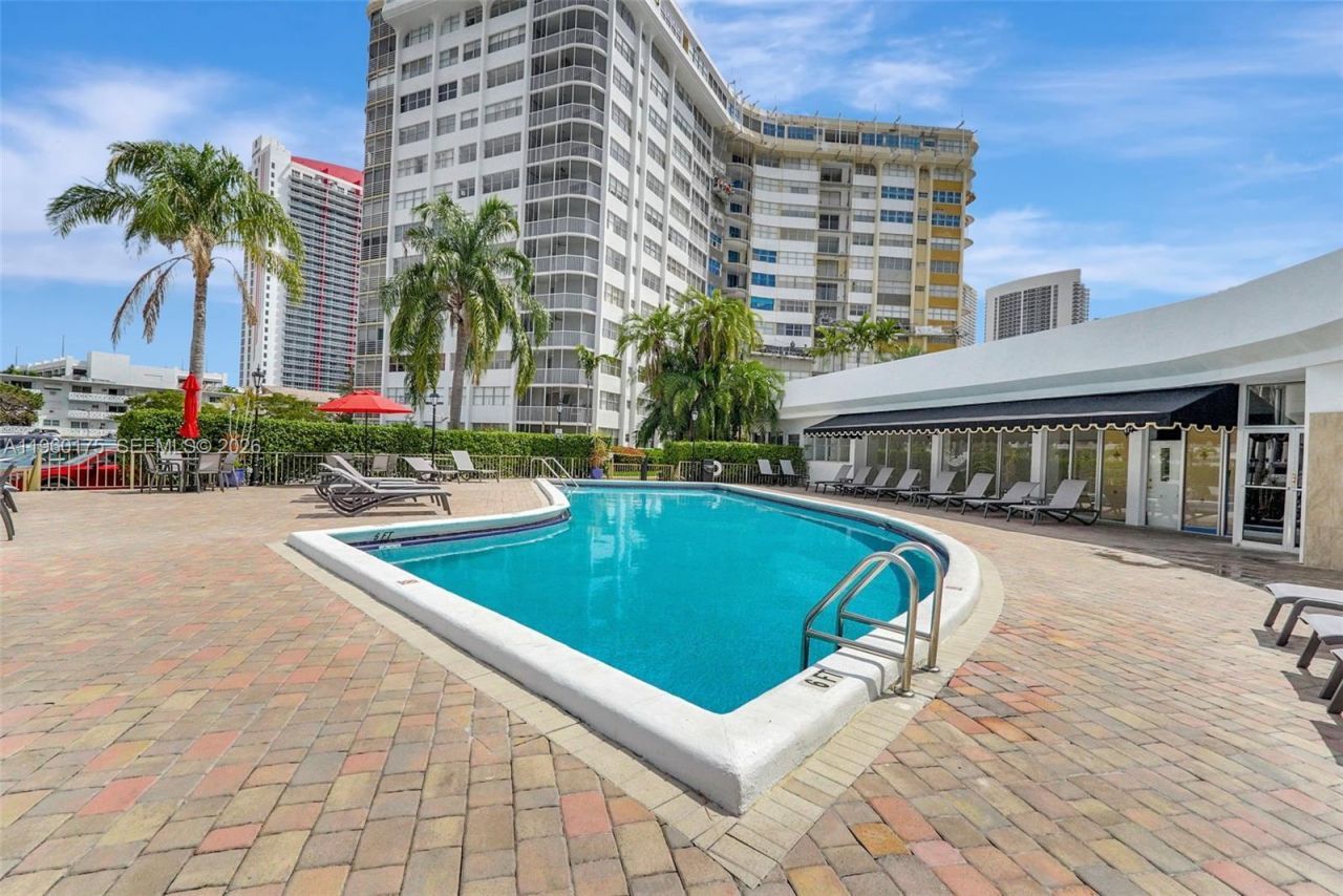 100 Golden Isles Dr, Unit 406, Hallandale Beach, FL 33009 Photo