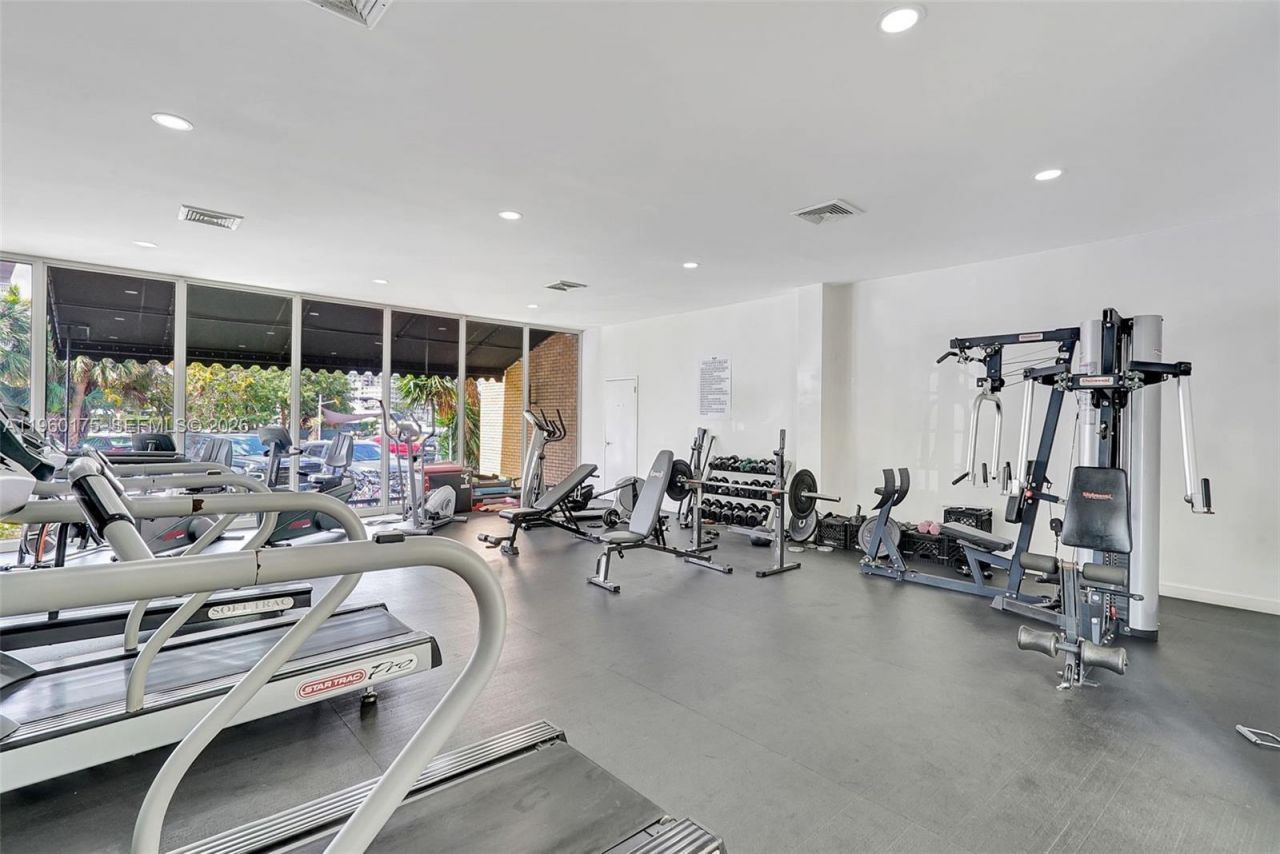 100 Golden Isles Dr, Unit 406, Hallandale Beach, FL 33009 Photo