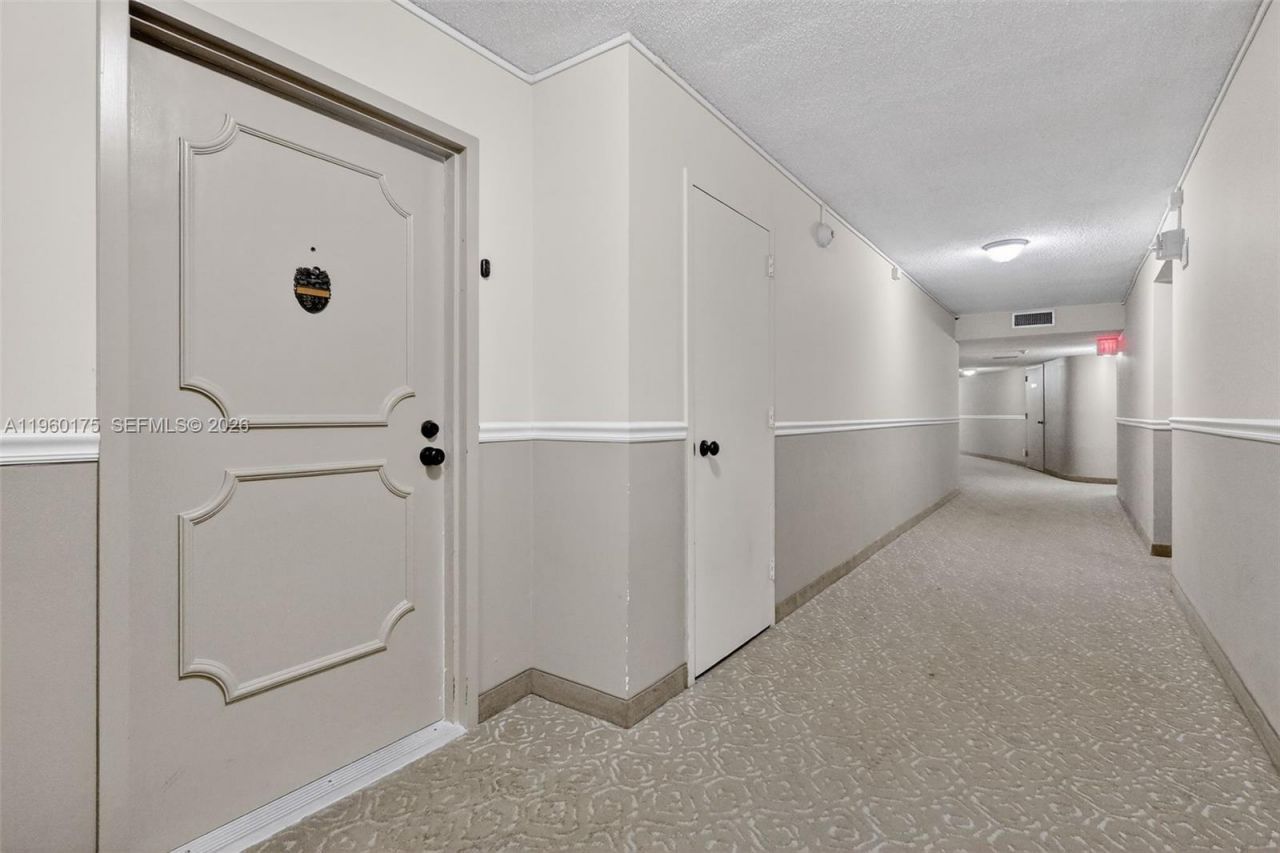 100 Golden Isles Dr, Unit 406, Hallandale Beach, FL 33009 Photo