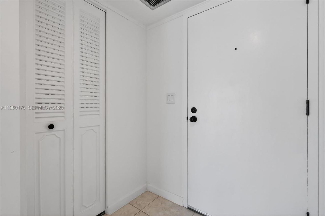 100 Golden Isles Dr, Unit 406, Hallandale Beach, FL 33009 Photo