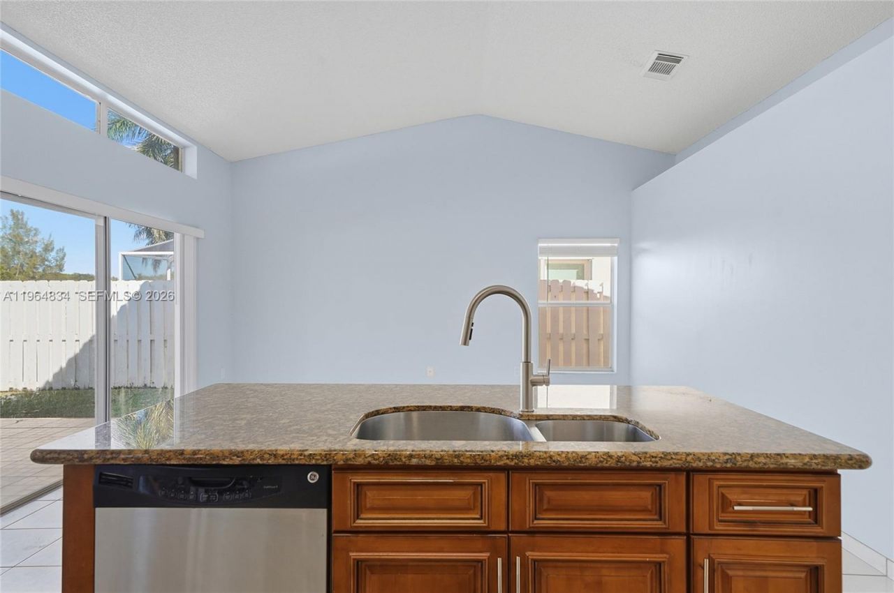 12801 SW 20th St, Miramar, FL 33027 Photo