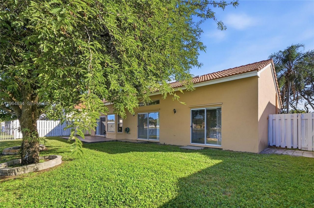 12801 SW 20th St, Miramar, FL 33027 Photo