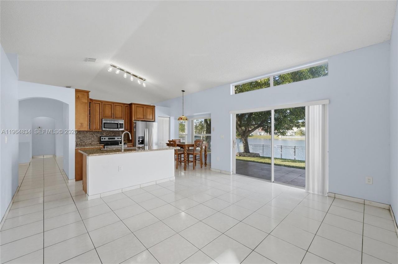 12801 SW 20th St, Miramar, FL 33027 Photo