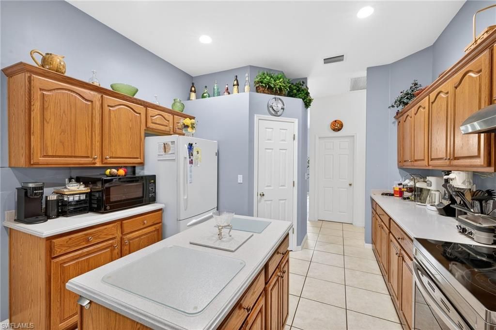 816 Palmetto Ave , Lehigh Acres, FL 33972 Photo